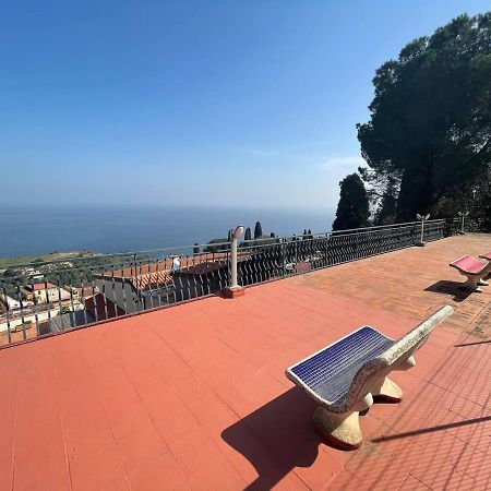 Appartamento Taormina Vista Mare Екстер'єр фото